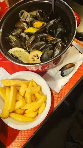 Moules frites à Dijon